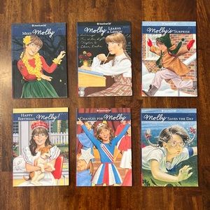 Pleasant Company American Girl Molly Books 1-6 Excellent condition!